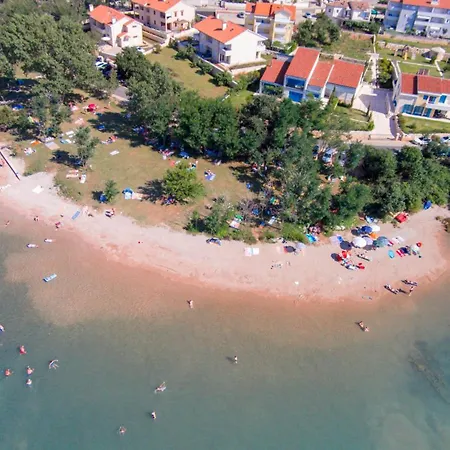 Gracia By El-pi Tours Dobrinj