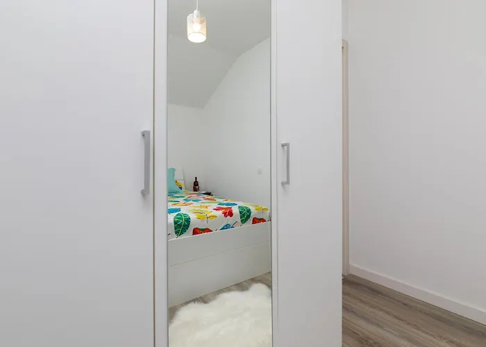 Gracia By El-pi Tours * Dobrinj